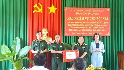 Binh Phuoc dispatches team to search for remains of Vietnamese soldiers, experts in Cambodia