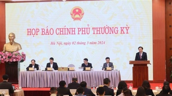 PM Pham Minh Chinh chairs Government meeting, urging greater efforts to boost new growth motivations