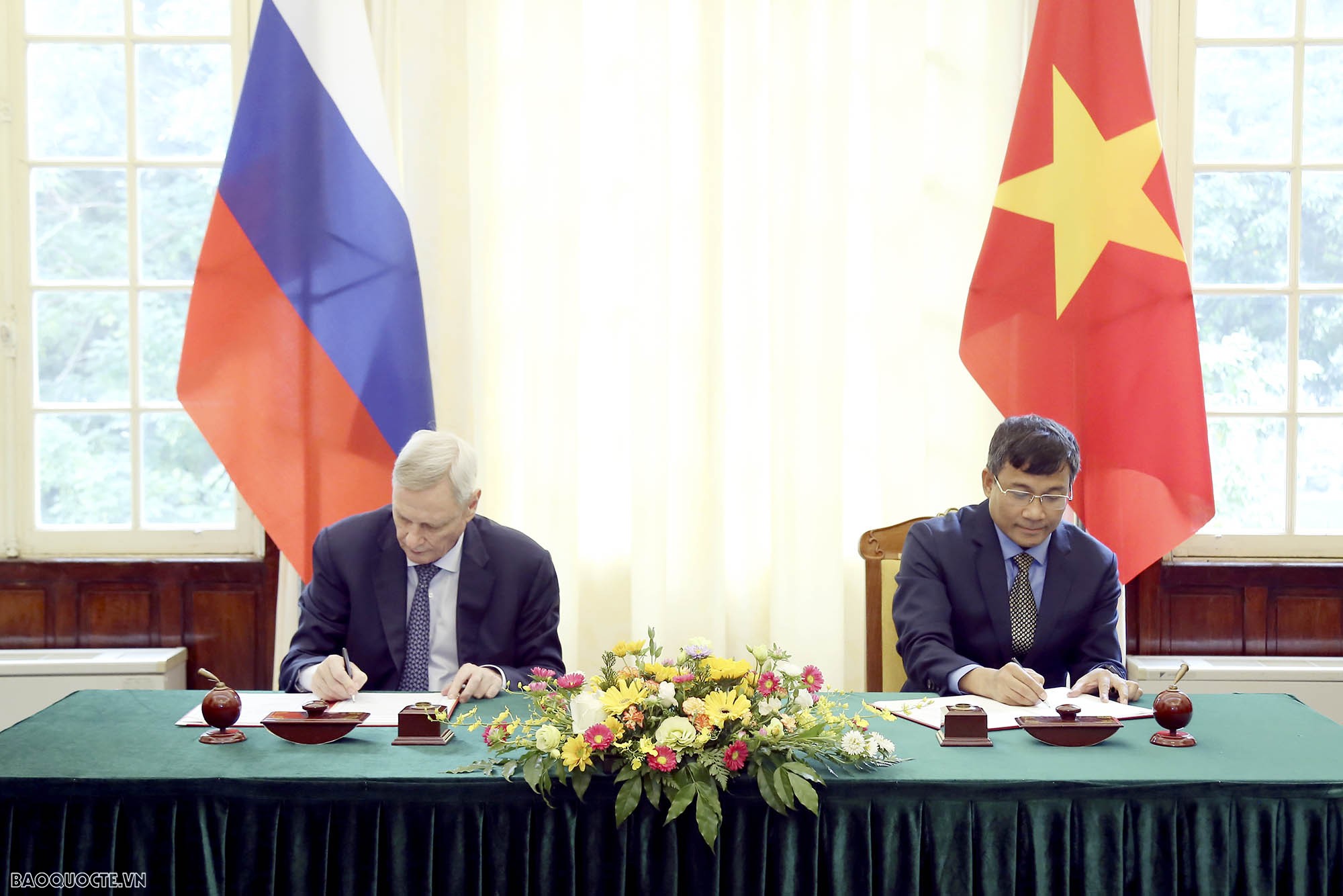 Vietnam, Russia Foreign Ministries hold 13th diplomacy - defence - security strategy dialogue