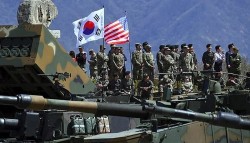 Mỹ-Hàn Quốc vừa bắt đầu tập trận chung, Triều Tiên cảnh báo 'cái giá đắt', Washington toan tính bước tạm thời