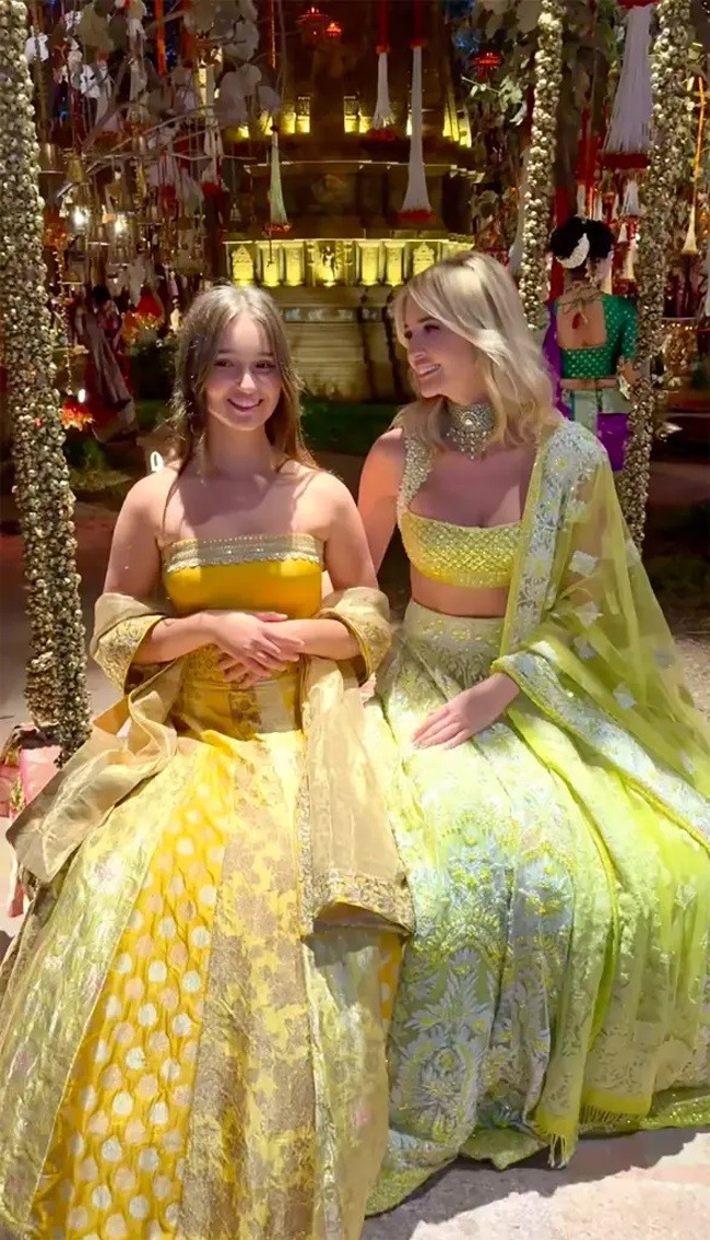 thời trang  Ivanka Trump và con gái Arabella