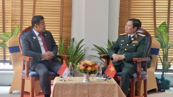 ADMM Retreat: Vietnam Deputy Minister holds meetings with Indonesia, Philippines counterparts