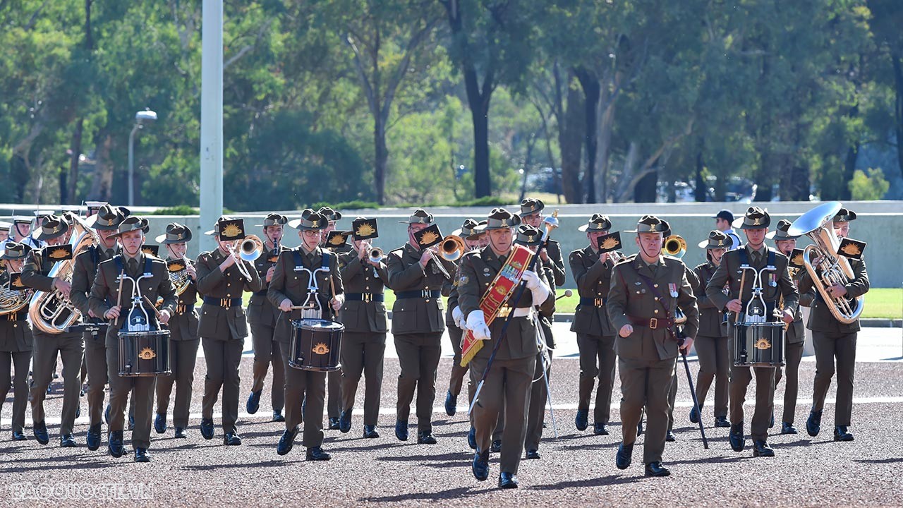Thủ tướng Phạm Minh Chính và Phu nhân dự lễ đón chính thức do Thủ tướng Australia Anthony Albanese và Phu nhân chủ trì
