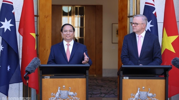 Vietnam, Australia PMs hold joint press conference to announce elevation of ties to comprehensive strategic partnership