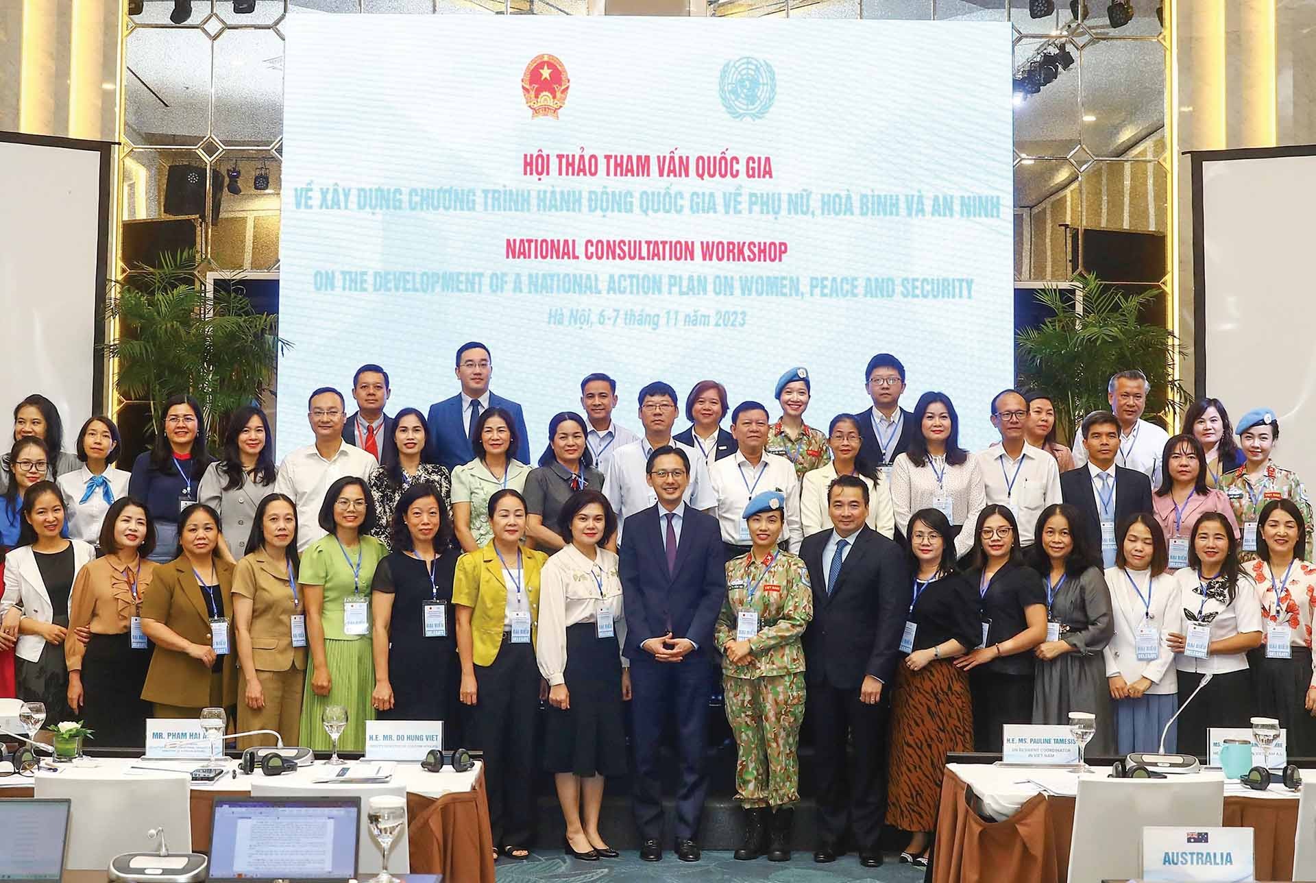 Bộ Ngoại giao và UN Women phối hợp tổ chức Hội thảo tham vấn quốc gia về xây dựng kế hoạch hành động quốc gia về phụ nữ, hòa bình và an ninh tại Hà Nội vào ngày 6/11/2023. (Nguồn: TTXVN)