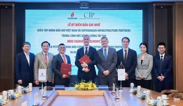 Petrovietnam partners with Danish firm to develop renewable energy