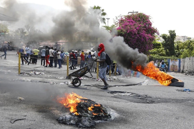 Khủng hoảng Haiti: Người dân biểu tình đòi Thủ tướng từ chức, Mỹ 'ra tay', LHQ hối HĐBA hành động khẩn