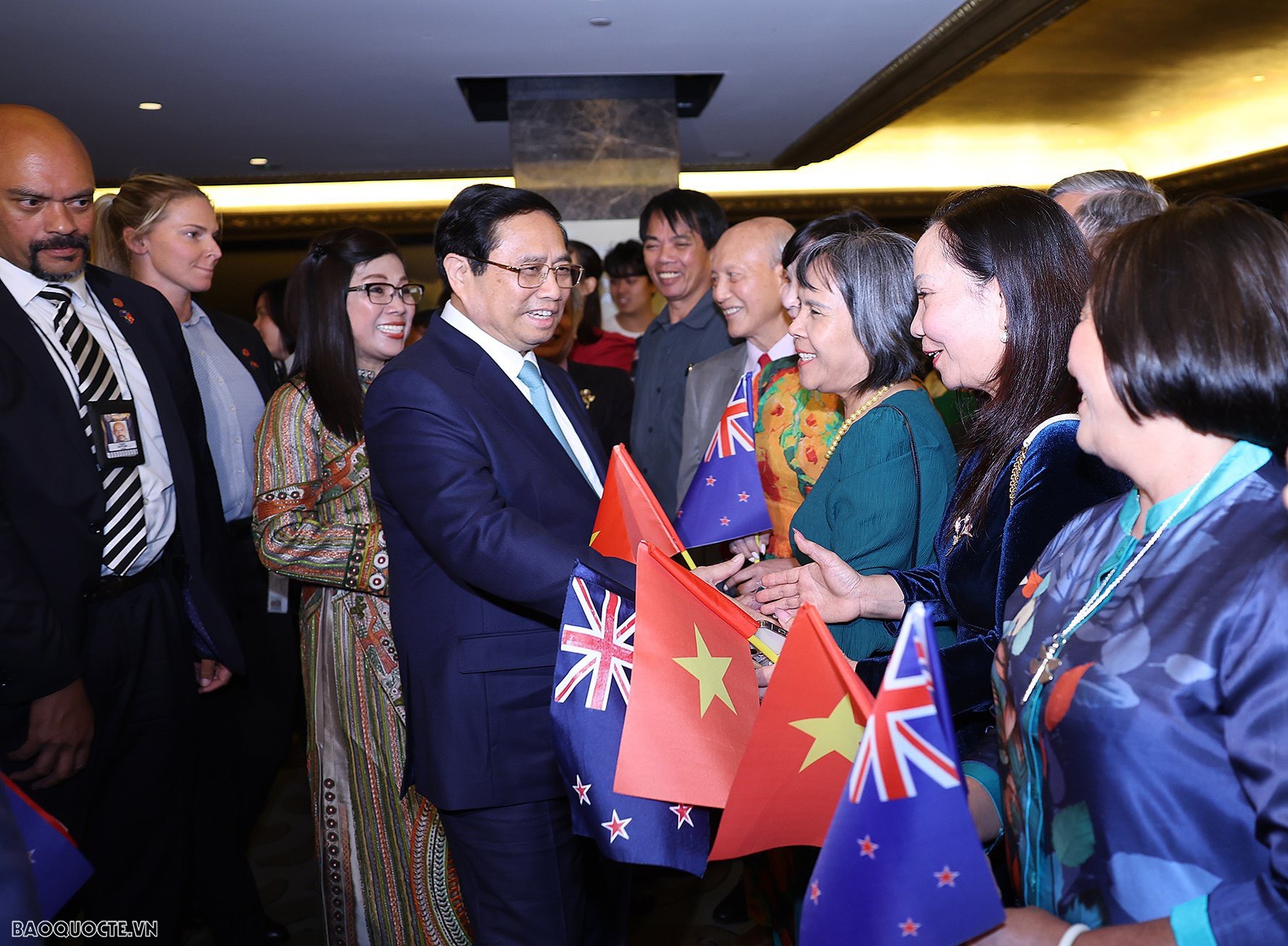 Thủ tướng Chính phủ Phạm Minh Chính tới Auckland, bắt đầu thăm chính thức New Zealand