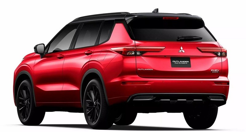 Cận cảnh Mitsubishi Outlander GSR 2024 vừa ra mắt tại Australia, giá 900 triệu đồng