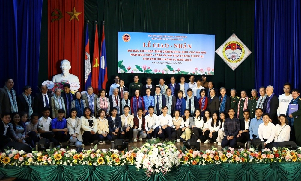 Chương trình ‘Ươm mầm hữu nghị’:  Vun đắp tình đoàn kết, hữu nghị Việt Nam - Campuchia