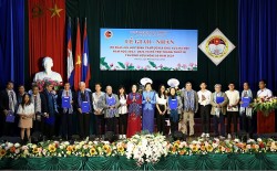 Chương trình ‘Ươm mầm hữu nghị’:  Vun đắp tình đoàn kết, hữu nghị Việt Nam-Campuchia