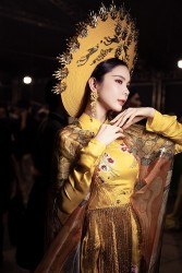 Hoa hậu Du lịch Thế giới 2018 Huỳnh Vy nổi bật trong tà áo dài, vui khi được làm dự án cộng đồng