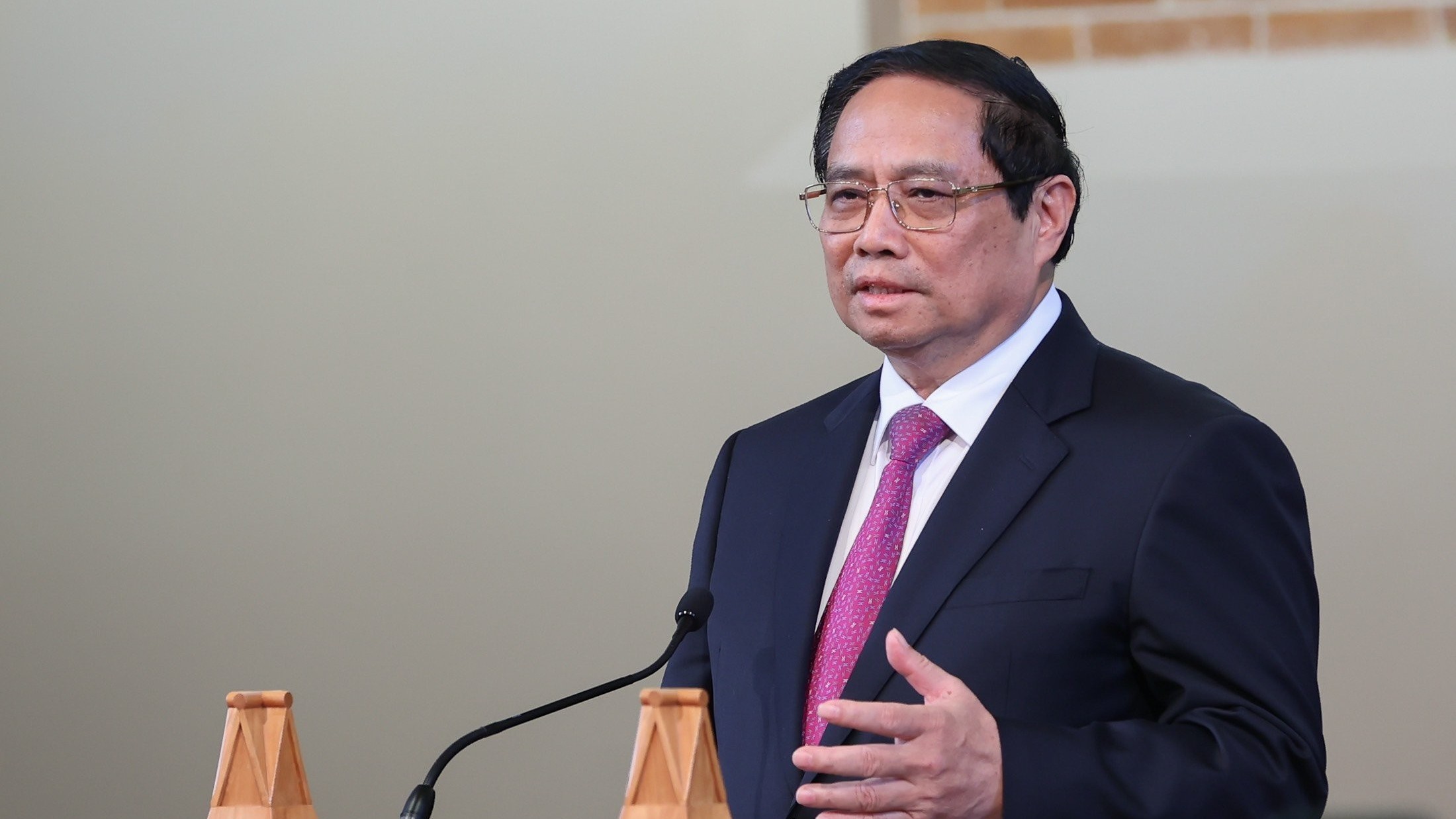 Thủ tướng Phạm Minh Chính và Phu nhân về tới Hà Nội, kết thúc tốt đẹp chuyến thăm Australia và New Zealand