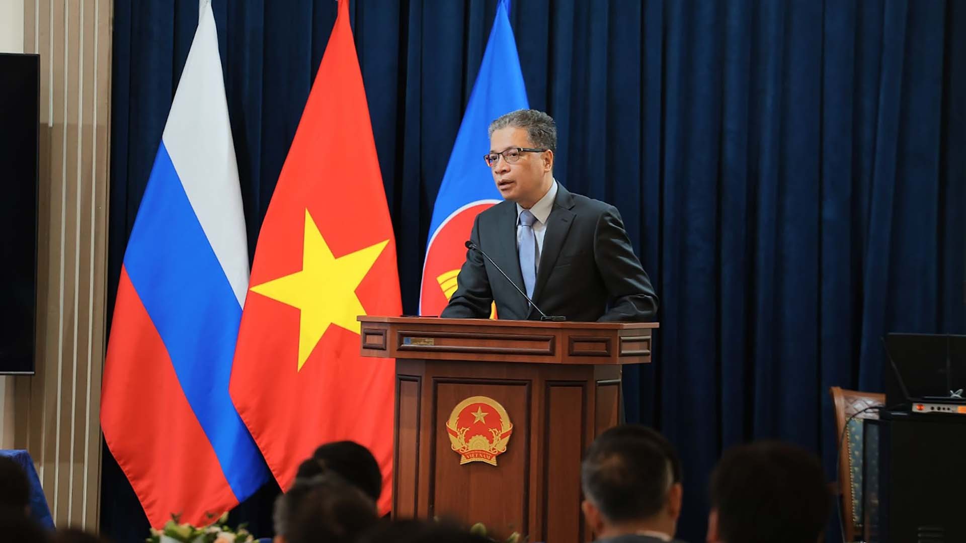 Phó Thủ tướng, Bộ trưởng Bùi Thanh Sơn thăm Nga: Khẳng định chính sách đối ngoại nhất quán, thúc đẩy hợp tác nhiều mặt