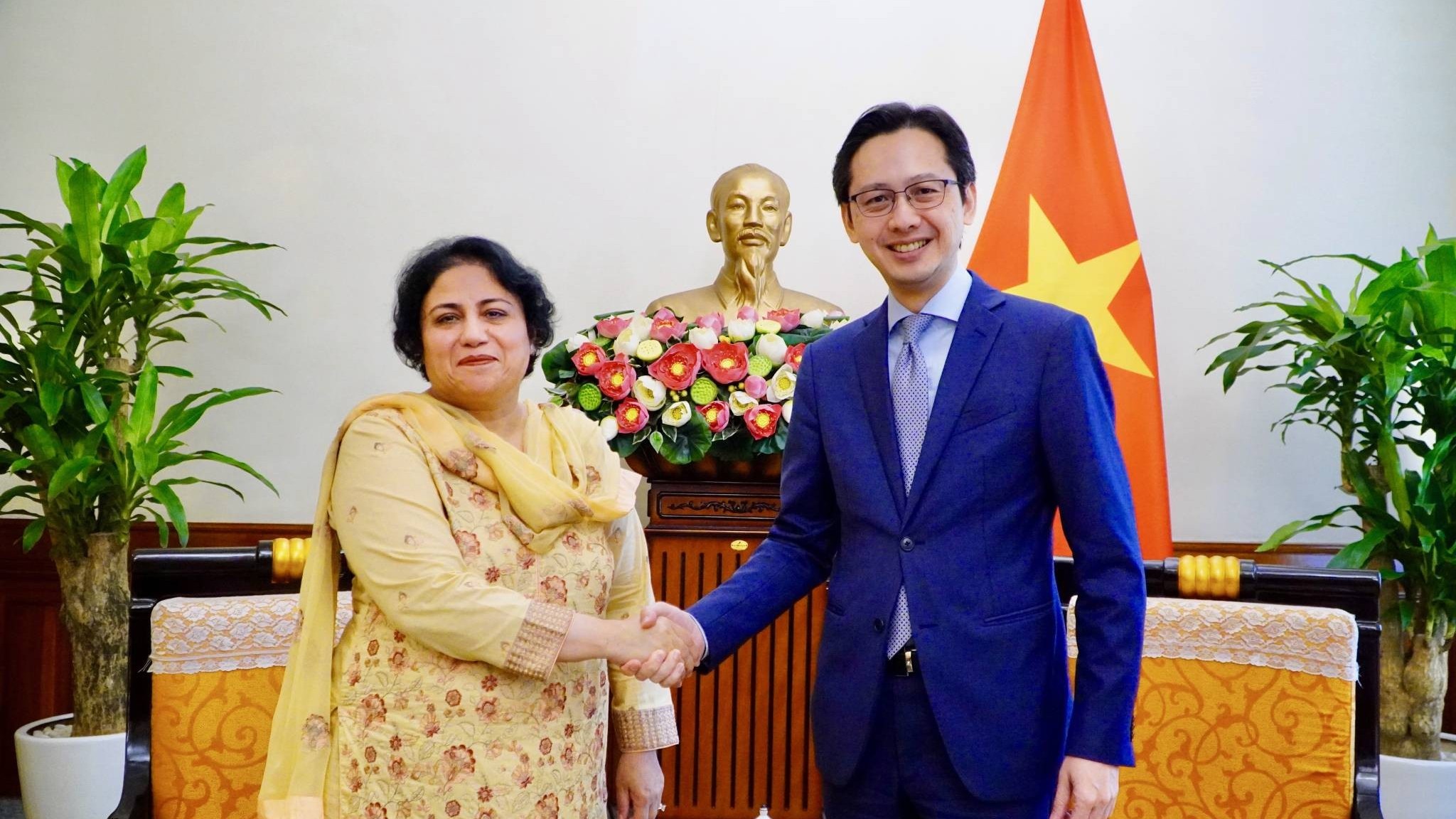 Đại sứ Pakistan: Luôn dành nhiều tình cảm cho đất nước và con người Việt Nam