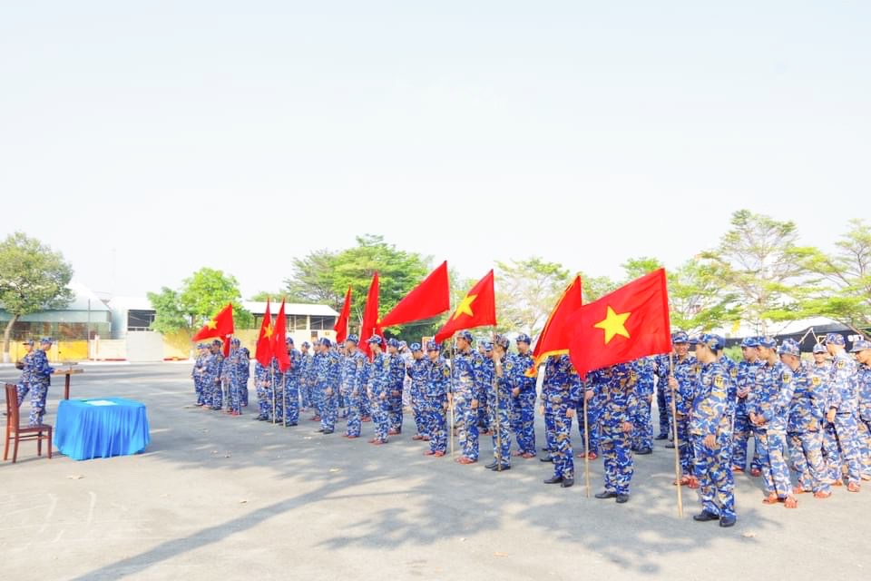 Thanh niên Hải quân dân hưởng tưởng niệm các chiến sĩ hy sinh tại quần đảo Trường Sa