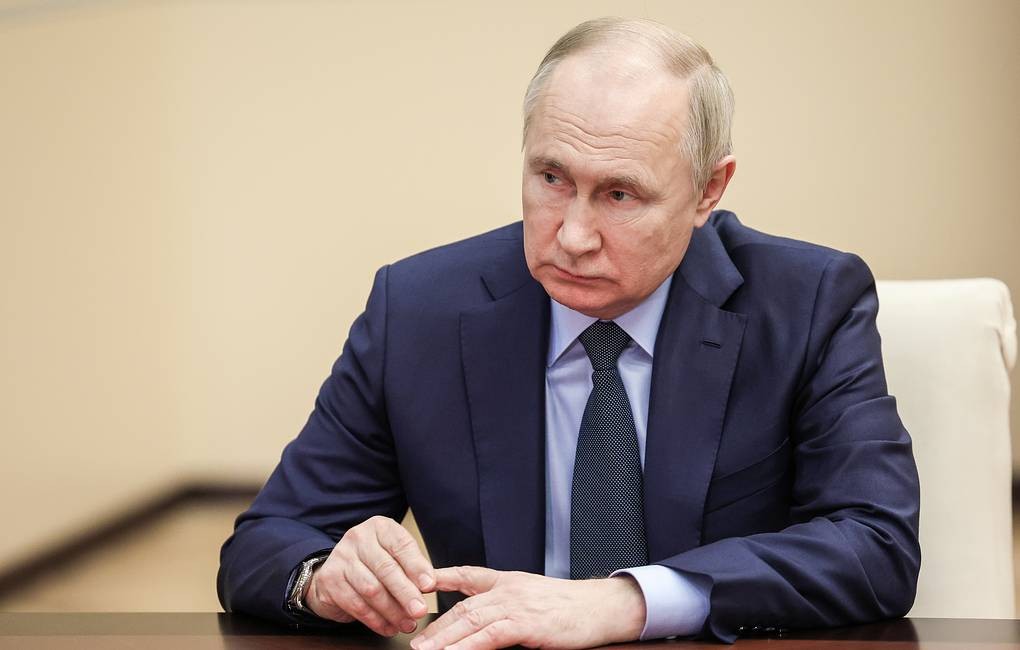 Bầu cử Nga 2024: Tổng thống Putin kêu gọi cử tri đoàn kết, đi bỏ phiếu tỏ lòng yêu nước; cảnh giác vấn đề can thiệp