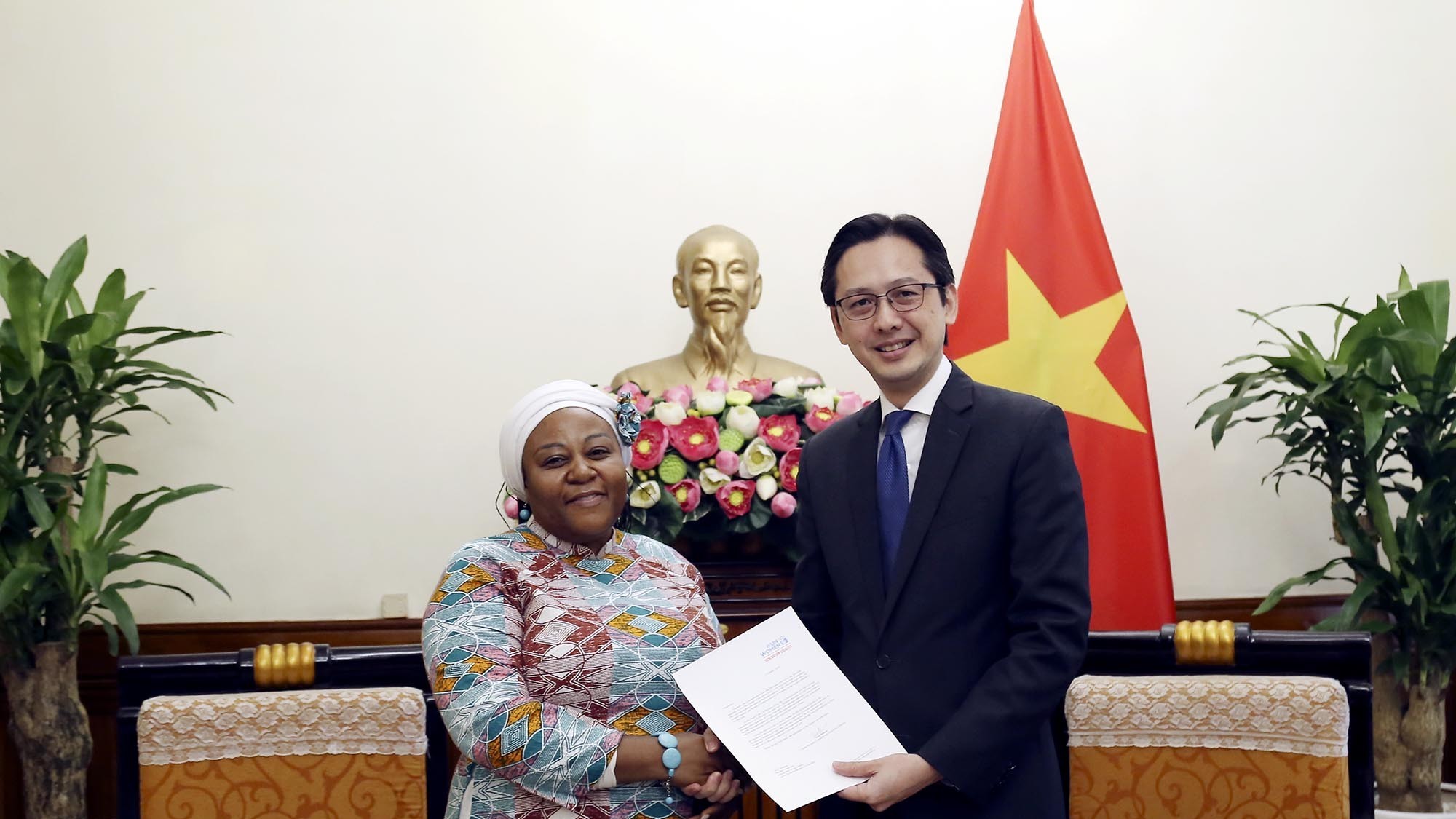Thứ trưởng Đỗ Hùng Việt tiếp tân Trưởng đại diện UN Women tại Việt Nam