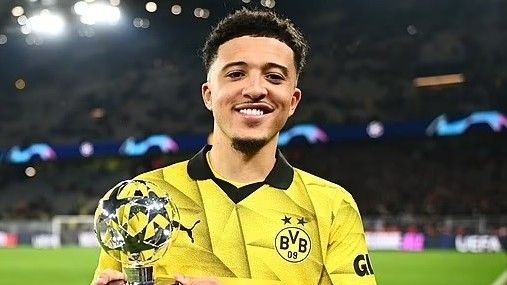Ghi bàn thắng quan trọng cho Borussia Dortmund, Jadon Sancho được ca ngợi hết lời