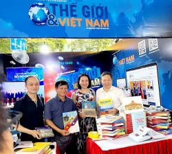 Báo Thế giới và Việt Nam phấn khởi chào mừng và sẵn sàng cho ngày hội lớn của báo chí toàn quốc