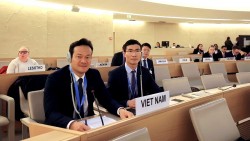 Việt Nam phát biểu thay mặt Nhóm nòng cốt Nghị quyết về quyền con người và biến đổi khí hậu tại Khóa họp 55 Hội đồng Nhân quyền