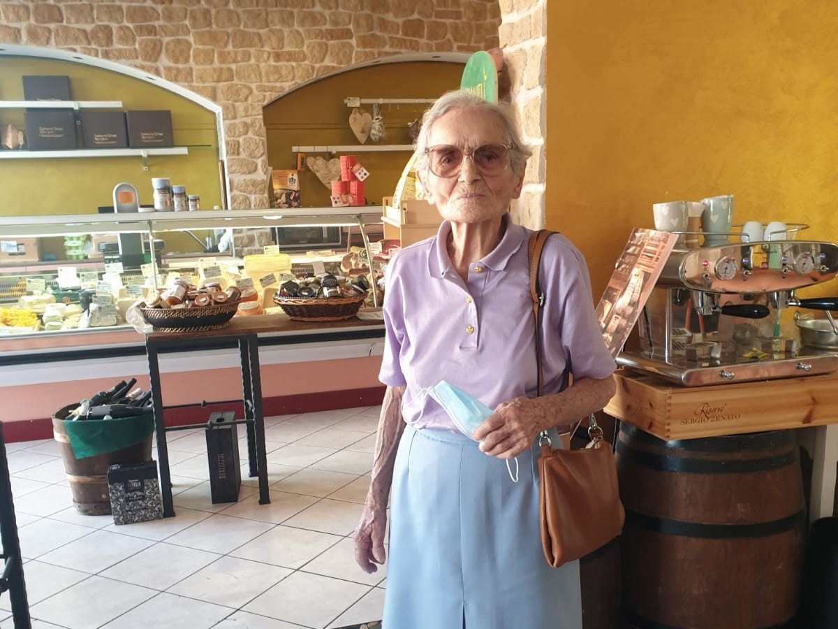 Bà cụ Giuseppina Molinari hiện 103 tuổi. (Nguồn: Zuma Press)