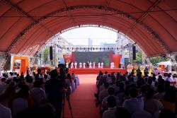 Hơn 400 đại biểu tham dự Hội thảo cấp quốc gia: '100 năm Báo chí cách mạng Việt Nam đồng hành cùng sự nghiệp vẻ vang của Đảng và dân tộc'
