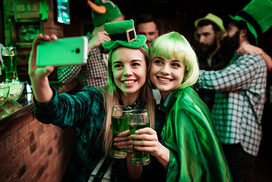 Lễ Thánh Patrick: Ngày lễ ‘màu xanh’ độc đáo của người Ireland