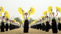 Đặc sắc Liên hoan Nghệ thuật Xòe Thái tại Điện Biên