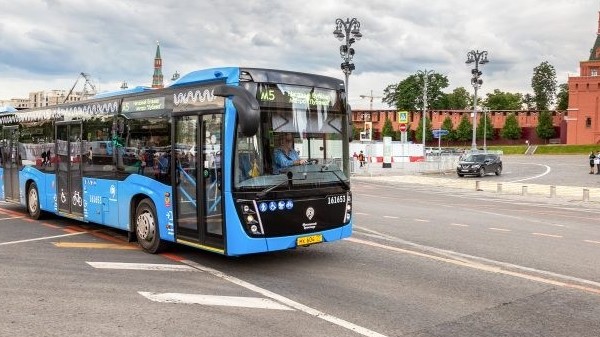 Nga: Thủ đô Moscow tăng cường xe buýt điện thân thiện môi trường