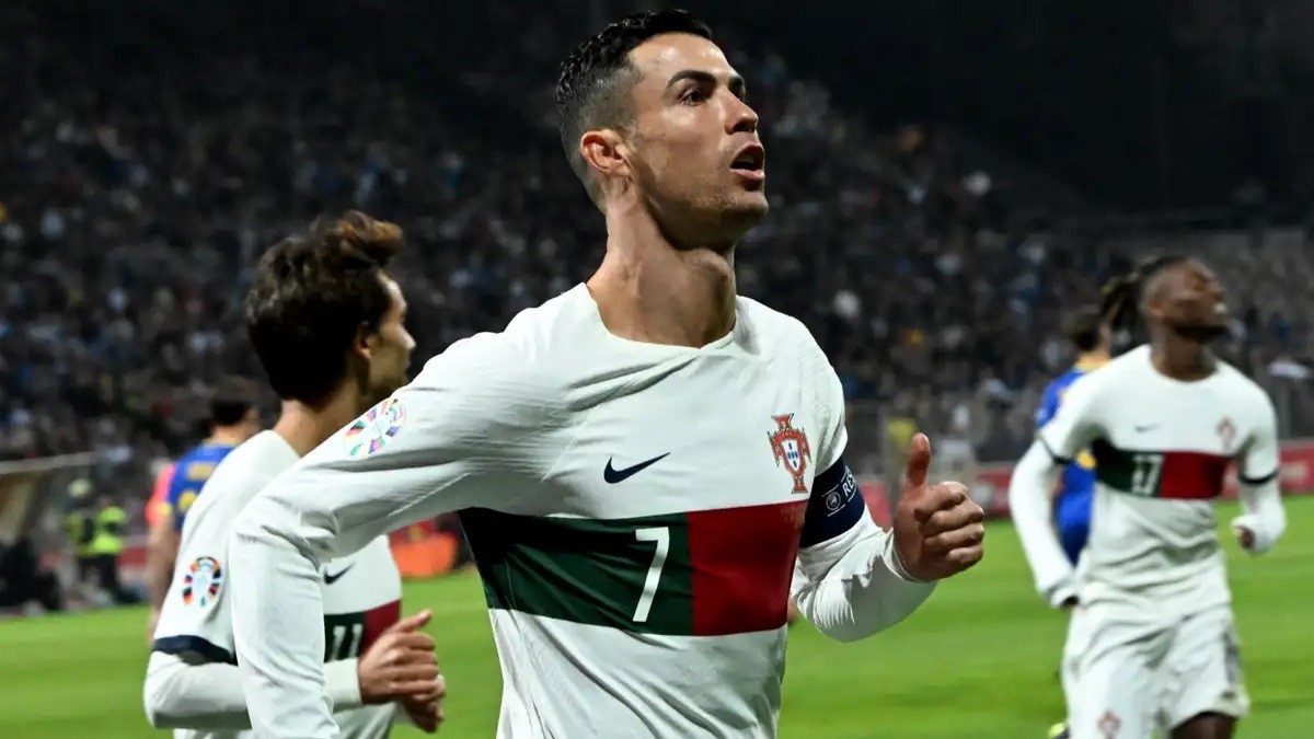 Cristiano Ronaldo không có tên trong danh sách đội tuyển Bồ Đào Nha giao hữu với đội Thụy Điển