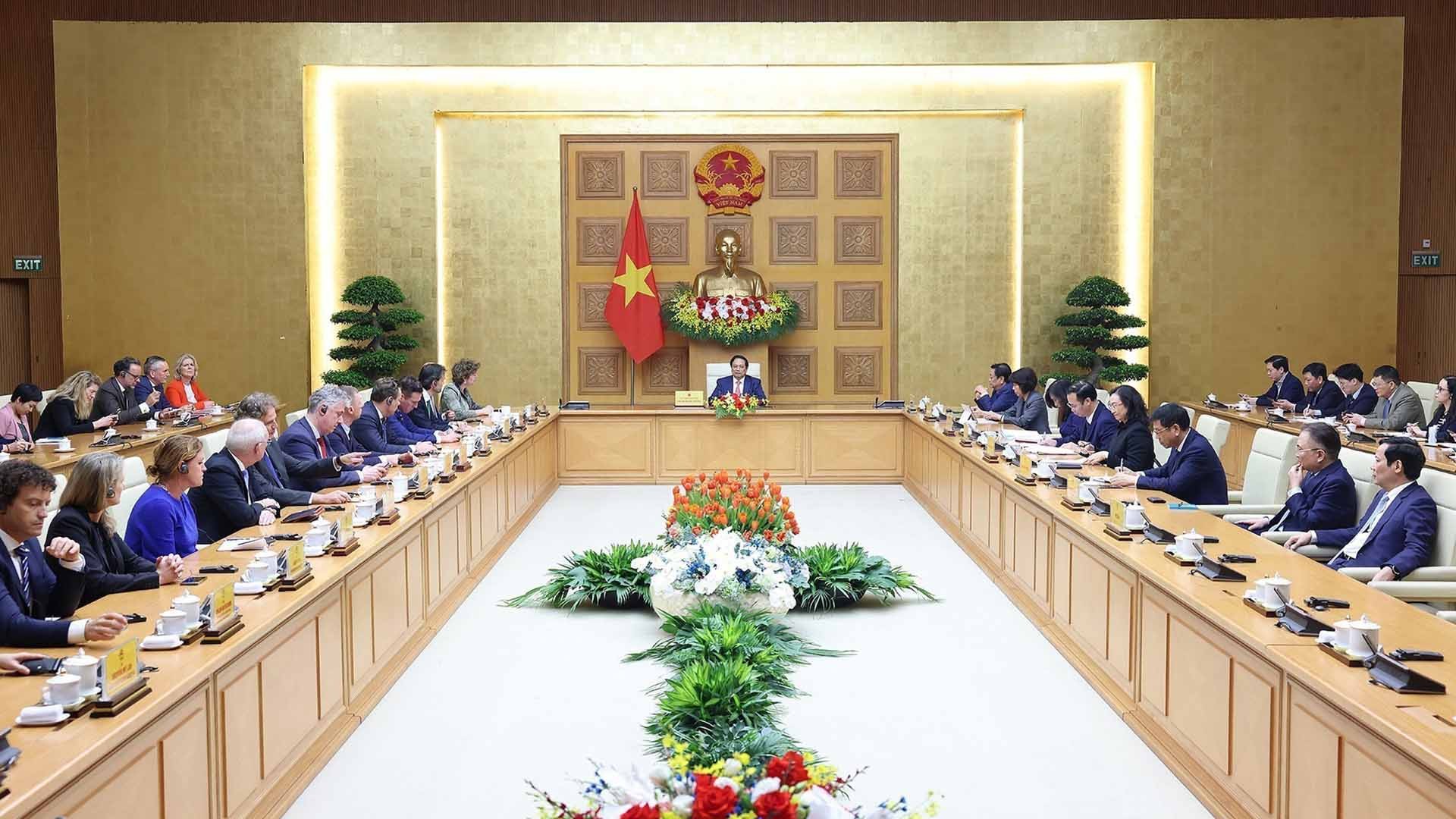 Thủ tướng Phạm Minh Chính tiếp đoàn doanh nghiệp hàng đầu Hà Lan. (Nguồn: TTXVN)