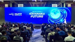 Hơn 2.000 khách mời tham dự Hội nghị DCCI Summit 2024