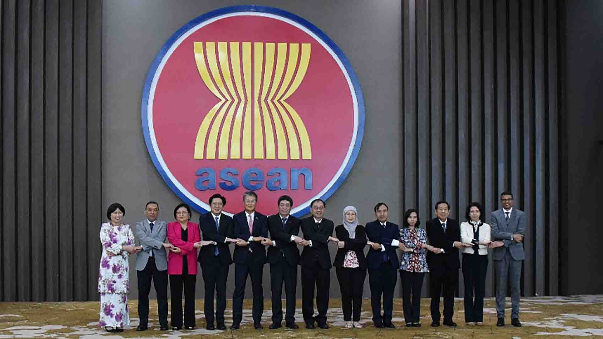 Đại sứ Nguyễn Hải Bằng đồng chủ trì cuộc họp Ủy ban hợp tác chung ASEAN-Hàn Quốc lần thứ 11