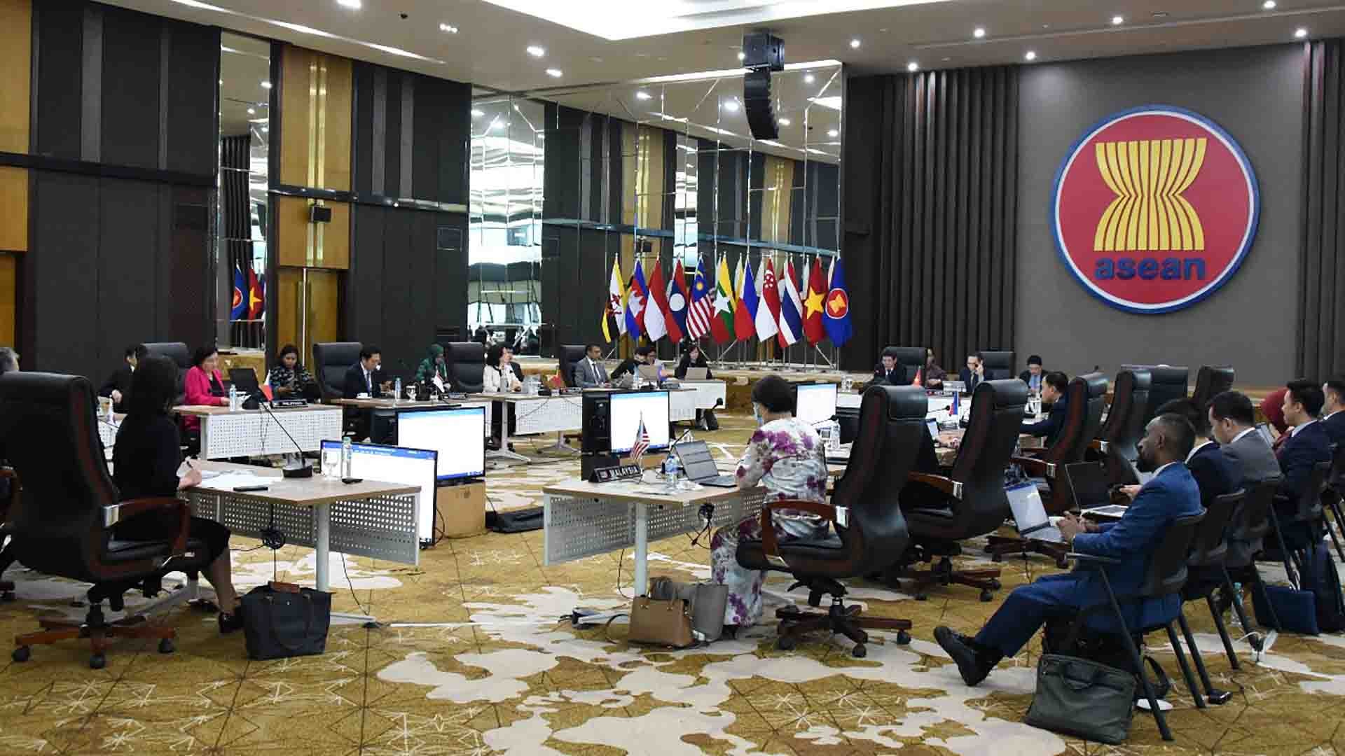 Đại sứ Nguyễn Hải Bằng đồng chủ trì cuộc họp Ủy ban hợp tác chung ASEAN-Hàn Quốc lần thứ 11