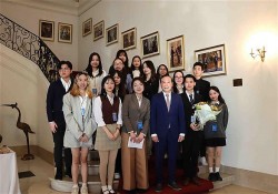 Sinh viên Việt Nam tại Bỉ quyết tâm giữ vững tinh thần đoàn kết và lòng tự hào quê hương