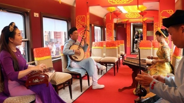 Central heritage train route launched to connect Hue, Da Nang