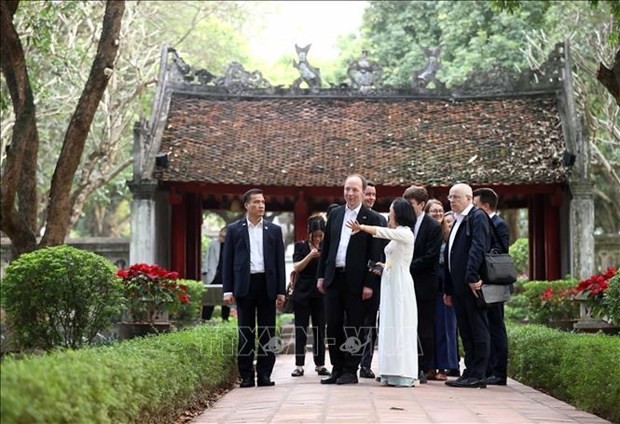 Speaker of Finnish Parliament Jussi Halla-aho visits relic sites in Hanoi