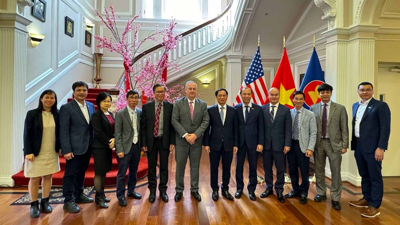 FM Bui Thanh Son addresses seminar on Vietnam-US relations at Brooking Institute