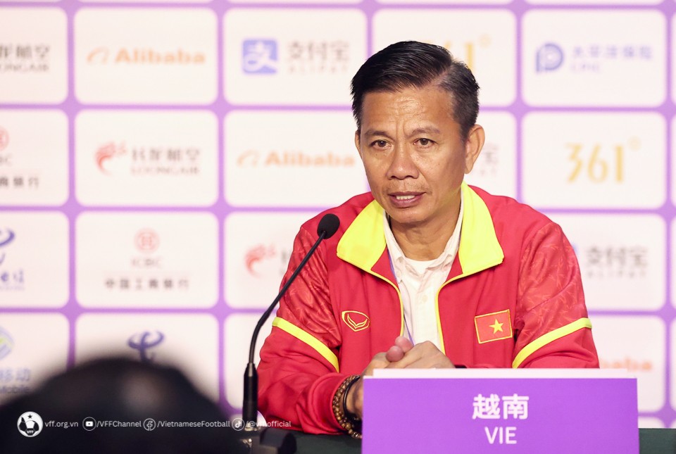 HLV Hoàng Anh Tuấn dẫn dắt đội tuyển U23 Việt Nam dự VCK U23 châu Á 2024