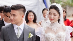Bốn váy cưới giúp Chu Thanh Huyền đẹp trong veo trong ngày nên duyên cùng Quang Hải