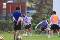 V-League 2023/24 vòng 14: Tâm điểm trận đấu CLB Hà Nội và CLB Nam Định trên sân Hàng Đẫy