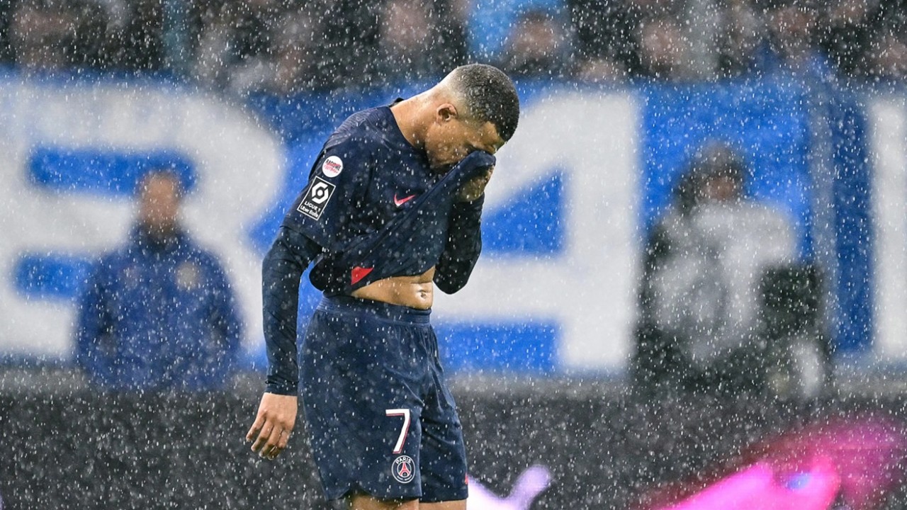 Ligue 1: Kylian Mbappe đăng dòng trạng thái khó hiểu trên trang cá nhân