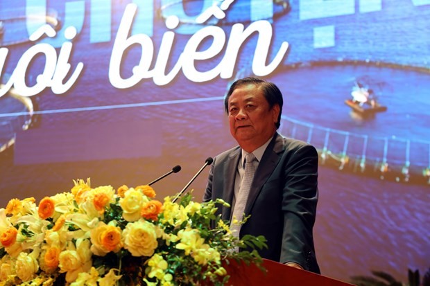 Marine aquaculture crucial for economic growth: Minister Le Minh Hoan