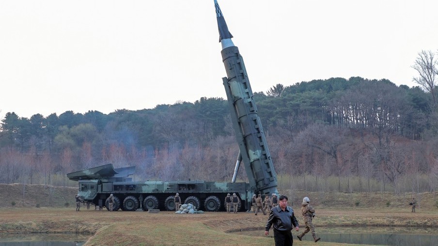 Tác động của việc Triều Tiên thử thành công vũ khí siêu thanh chiến lược