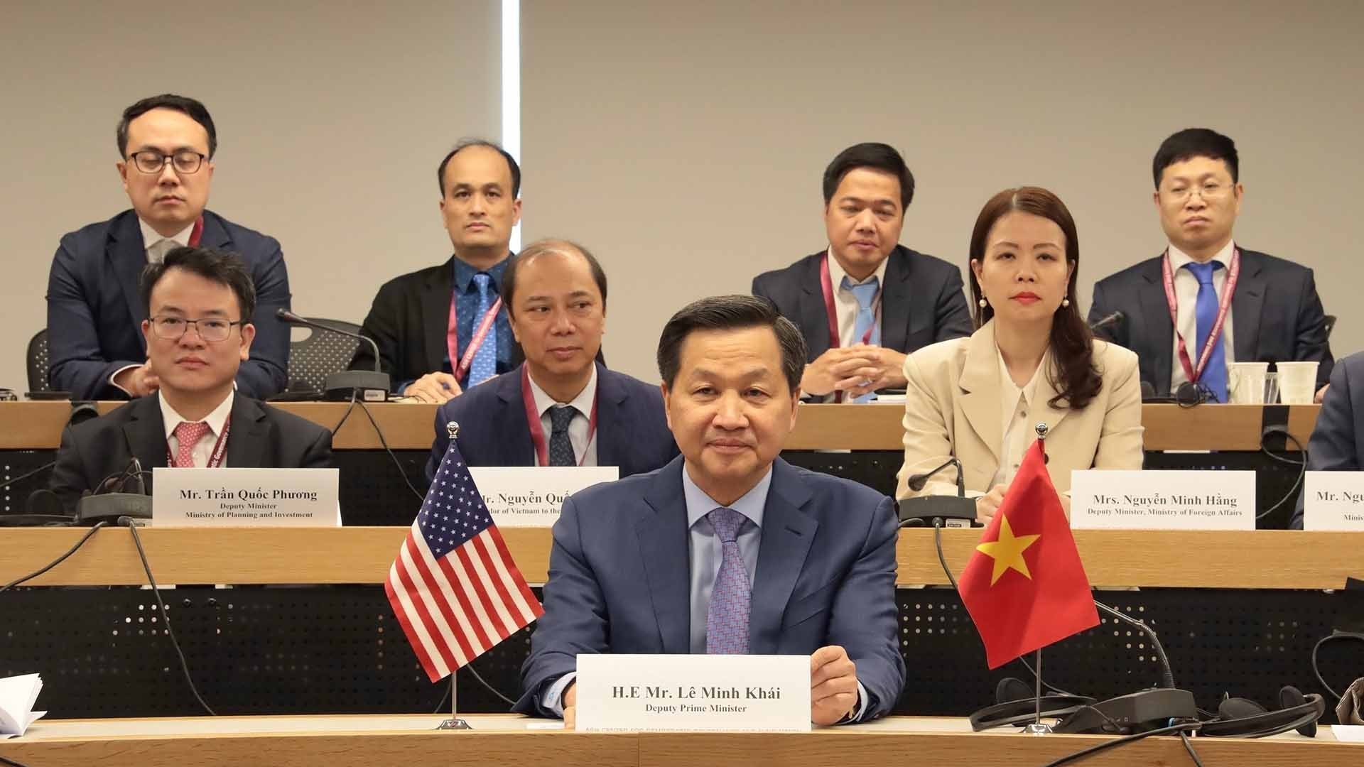 Phó Thủ tướng Lê Minh Khái gặp Đại diện Thương mại Hoa Kỳ Katherine Tai và đại diện trí thức người Việt