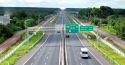 Từ ngày 1/10/2024, đường cao tốc phải có tối thiểu 4 làn xe chạy