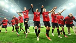 Thắng Fortuna Duesseldorf, Bayer Leverkusen nối dài chuỗi 40 trận bất bại
