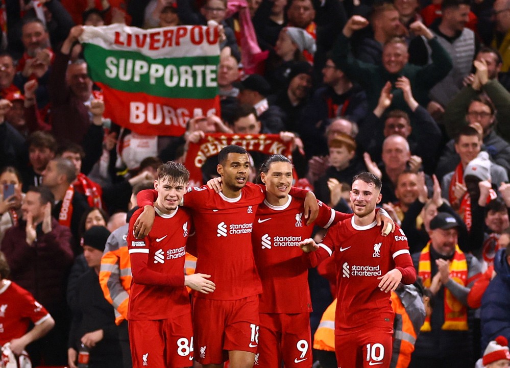 Ngoại hạng Anh: Liverpool