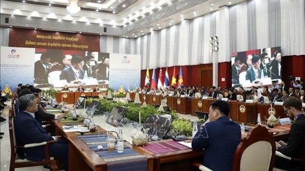 Vietnam attends ASEAN’s policy dialogue on finance, banking in Laos